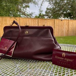 VINTAGE BURGUNDY LEATHER ETIENNE AIGNER BAG